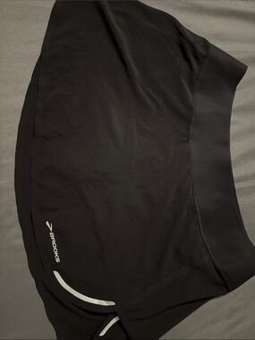 Brooks Black Running Skirt with Reflective Accents
